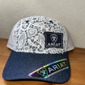 Ariat hat